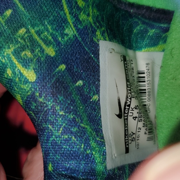 Kobe Nike Sneakers 5Y - Picture 11 of 12